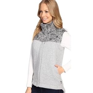 North Face Gray Sherpa Top Vest Medium New Without Tags